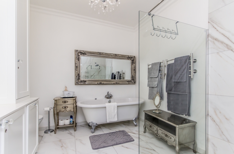 To Let 4 Bedroom Property for Rent in Vrykyk Western Cape